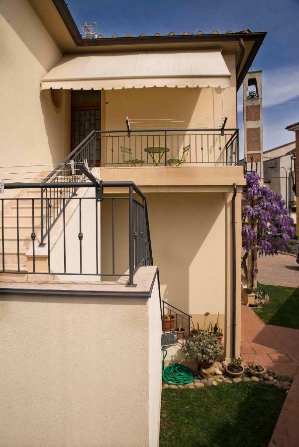 Casa Il Glicine A Due Passi Dal Centro Apartment Siena Exterior photo